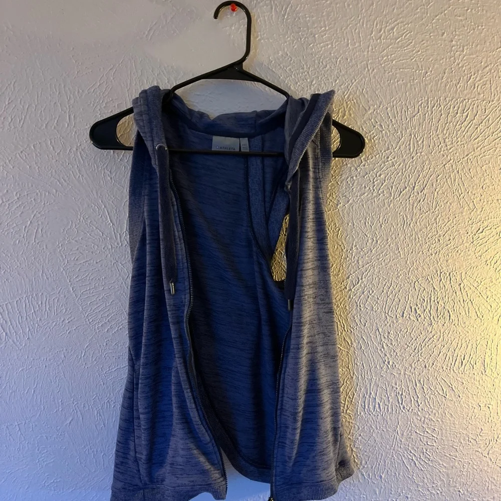 Athleta athletic vest xxs like new condition - Picture 2 of 2